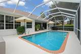 365 Barclay Court - Photo 16