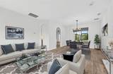 507 Britten Drive - Photo 2