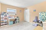 157 Sandalwood Way - Photo 16