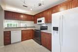 825 Waterside Lane - Photo 16