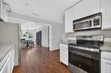 650 Carpenter Avenue - Photo 8