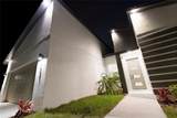 1057 Sabine Place - Photo 8