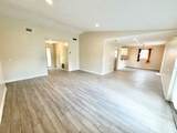 109 Margo Lane - Photo 2