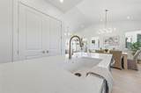 1605 Bryn Mawr Street - Photo 12