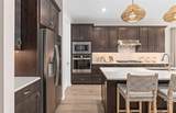 5094 Sunfalls Avenue - Photo 4