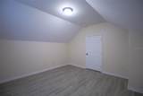 535 Silver Springs Place - Photo 18