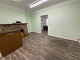 818 Silver Springs Boulevard - Photo 4