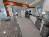 3713 Suwanee Point - Photo 18