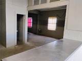 934 17TH Avenue - Photo 10