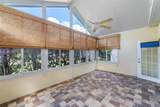 646 Stratford Lane - Photo 37