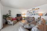 569 Midway Drive - Photo 5