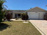 1089 Nash Loop - Photo 2
