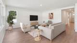 24212 13TH Boulevard - Photo 3