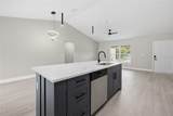 3086 Hampshire Boulevard - Photo 13