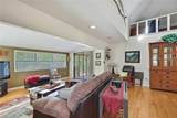 9160 Kingston Drive - Photo 5