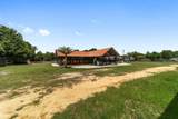 16392 Jacksonville Road - Photo 14