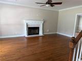 916 Hillcrest Court - Photo 4