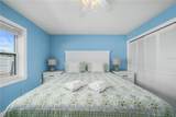 922 Lake Drive - Photo 41