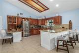 922 Lake Drive - Photo 8