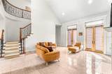 926 Lakeshore Boulevard - Photo 5