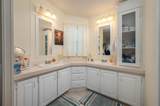 8664 Breeze Hill Drive - Photo 26
