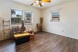 105 Leslie Avenue - Photo 15