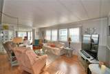 123 Holiday Lane - Photo 18