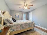 204 Bentley Oaks Boulevard - Photo 33
