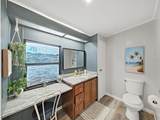 1811 Fox Hill Dr - Photo 18