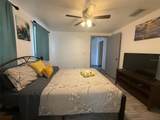 907 N Wabash Ave - Photo 10