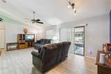905 Devonshire Way - Photo 2