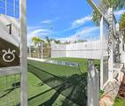 2202 Plantation Vlg - Photo 18