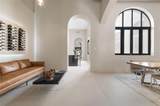 255 Recinto Sur - Photo 12