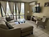 DORAL PLAZA Luis Vigoreaux Avenue - Photo 4