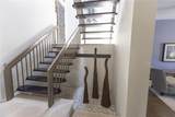 24-25 Harbour View - Photo 32