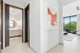 206 Legacy - Photo 18