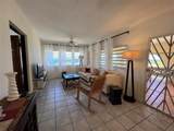 327 Bravos - Photo 9