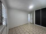 5 Calle 5 - Photo 36