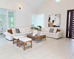 302 Camino De Los Cedros - Photo 8
