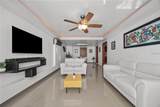 14 Calle Marseilles - Photo 8