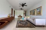 1 Avenida Palma Real - Photo 2