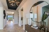289 Vistera Boulevard - Photo 2