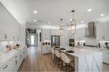 289 Vistera Boulevard - Photo 3