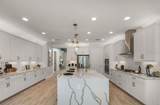 289 Vistera Boulevard - Photo 6