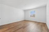 8111 Seaflower Parkway - Photo 32