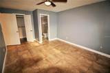 610 Wilshire Drive - Photo 14