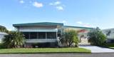 410 Hawthorne Boulevard - Photo 1