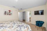 1215 Seasons Boulevard - Photo 32