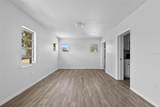 425 12TH Street - Photo 5