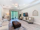 1029 Umbria Dr - Photo 14